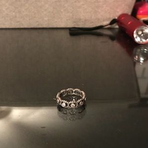 “Your majesty” pandora ring